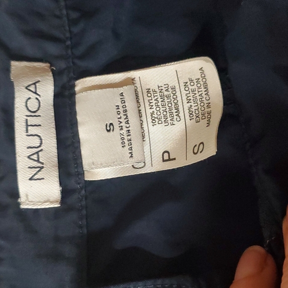 Shorts small - Picture 2 of 6